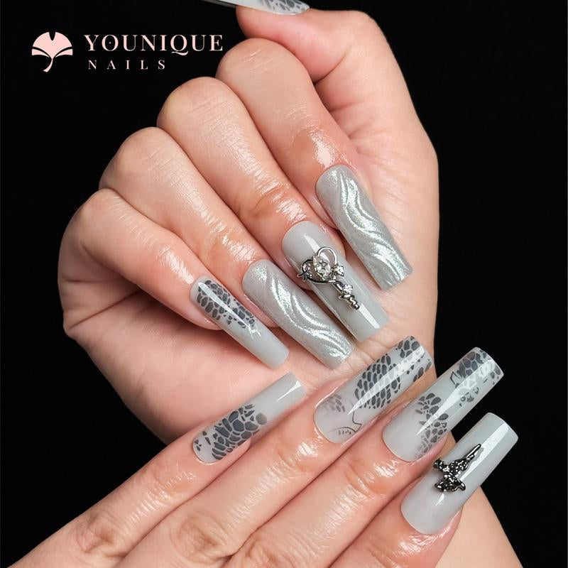 Buy 10, Get 10 Free! [Machine-Made] 24Pcs/Set Reusablefalse Nails with Rhinestone & Floral Decor for Women & Girls DIY Nailsart, French Style Press on Nails, Stickon Nails Glue on Nails, Manicure Fullcover Sticker Nails Gift